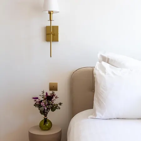 Rive Gauche Light And Elegance Апартаменты *
